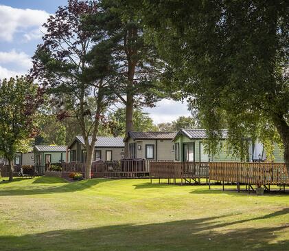 Holiday homes overlooking the golf course at Pearl Lake