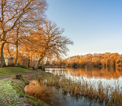 Winter at Pearl Lake Country Holiday Park, Herefordshire.