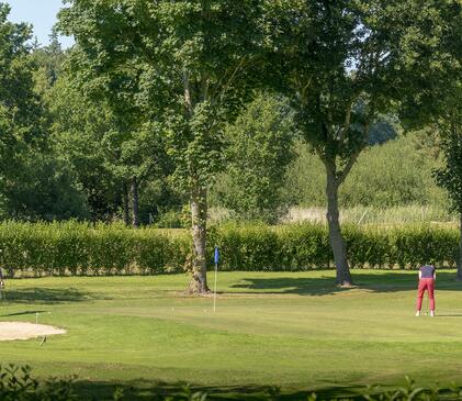 Golf course at Pearl Lake Country Holiday Park