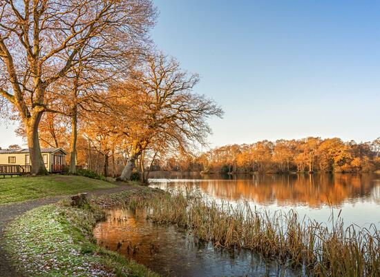 Winter at Pearl Lake Country Holiday Park, Herefordshire.