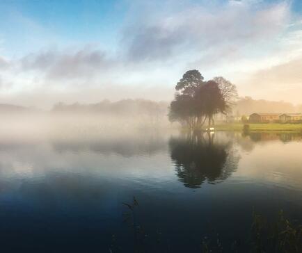 Winter sunrise at Pearl Lake