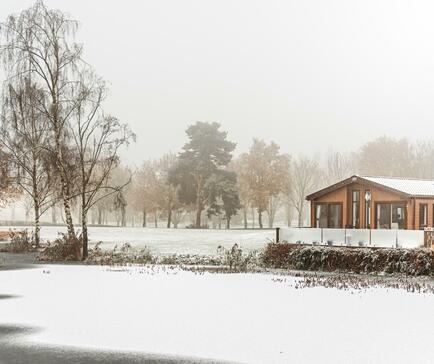 Winter at Pearl Lake Country Holiday Park, Herefordshire.