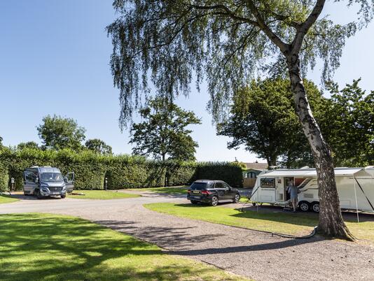 5 star caravan touring site at Pearl Lake Herefordshire