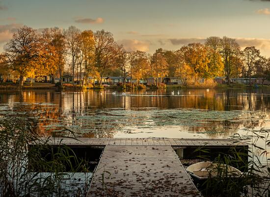 Golden hour at Pearl Lake