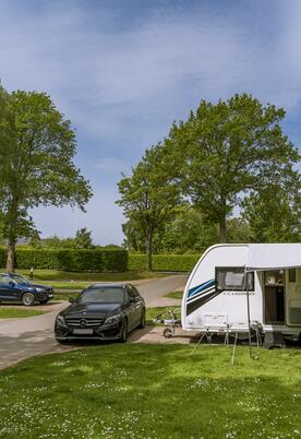 5 star caravan touring site at Pearl Lake Herefordshire