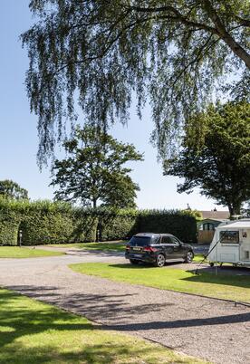 5 star caravan touring site at Pearl Lake Herefordshire