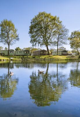 5 star holiday park Pearl Lake, Herefordshire