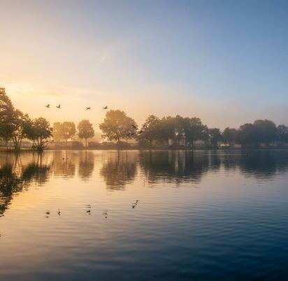 Misty Autumn sunrise over Pearl Lake