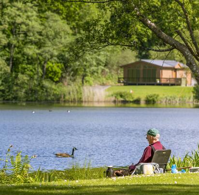 Caravan park with fishing lake at Pearl Lake Herefordshire photo