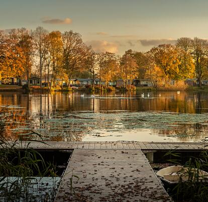 Golden hour at Pearl Lake