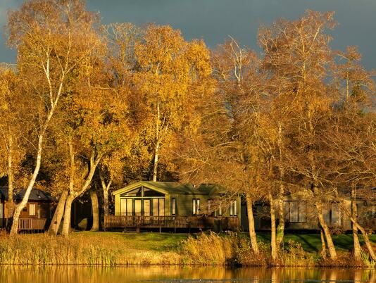 Golden hour at Pearl Lake