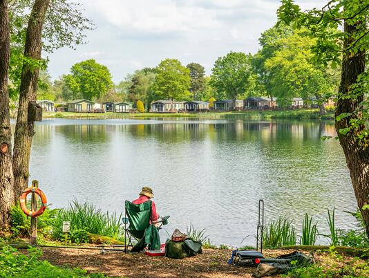 Spring sunshine fishing at Pearl Lake Country Holiday Park