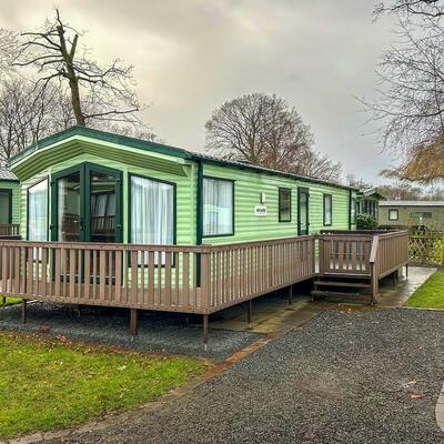 Willerby Winchester holiday home for sale at 5 star caravan park with fishing lake and golf course. Exterior photo