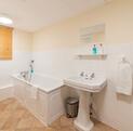 Pet friendly holiday cottage with fishing and golf course - bathroom photo