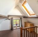 Pet friendly holiday cottage with fishing and golf course - upstairs dressing room photo